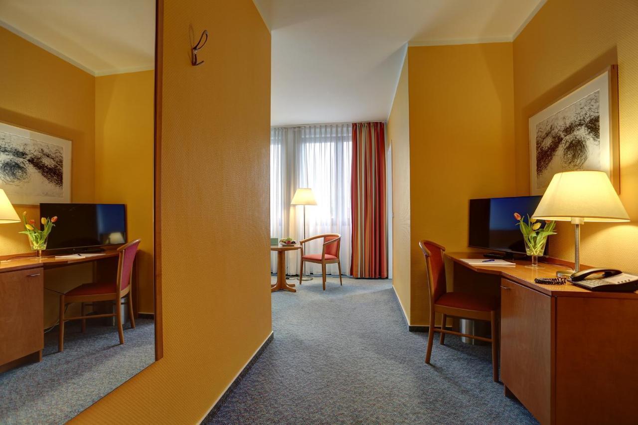 Centro Park Hotel Berlin-Neukoelln — Photos 1